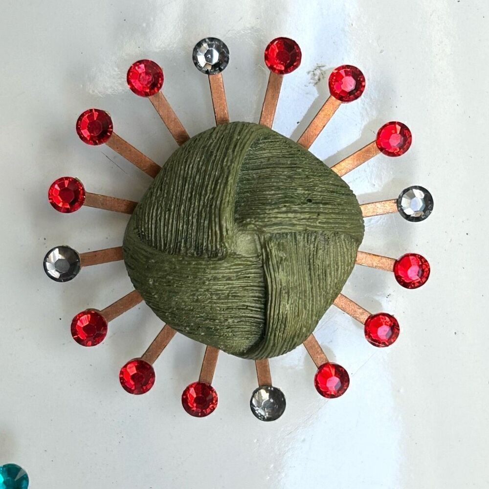 Vintage Upcycled Atomic Starburst Refrigerator Magnet Buttons Rhinestones Green